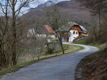 ZAČETEK DEL NA CESTI ČEZSOČA – JABLANCA 1