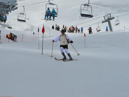 23. EMAVS NA KANINU 39