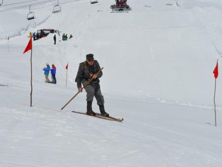 23. EMAVS NA KANINU 45