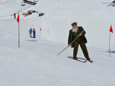 23. EMAVS NA KANINU 47