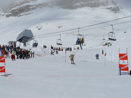 23. EMAVS NA KANINU 59