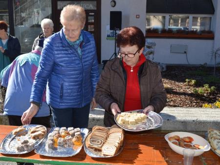 23. EMAVS NA KANINU 82