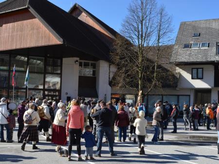 23. EMAVS NA KANINU 87