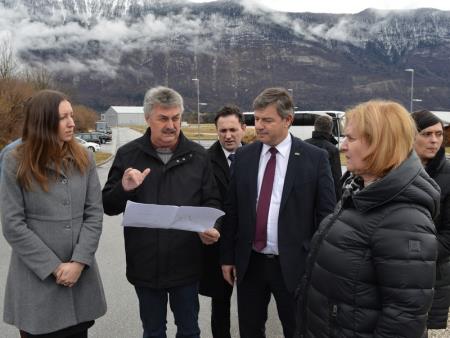 MINISTER GAŠPERŠIČ TUDI V BOVCU 9