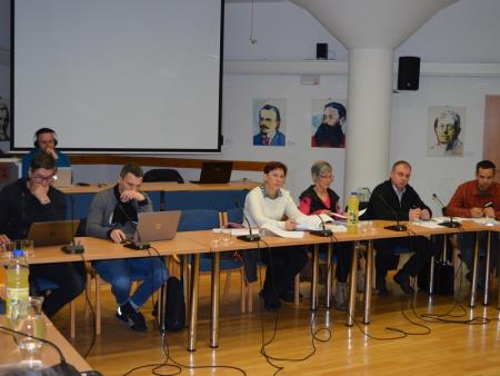 ZAKLJUČENA 25. REDNA SEJA OBČINSKEGA SVETA OBČINE BOVEC 4
