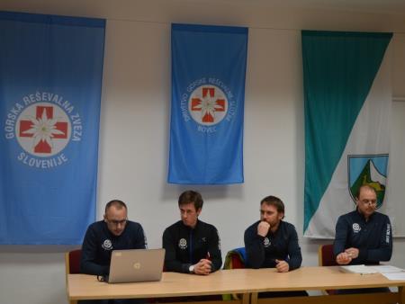 OBČNI ZBOR DRUŠTVA GRS BOVEC 10