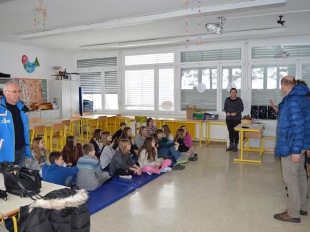 UČENCI IZ PULJA PRISPELI V BOVEC 1