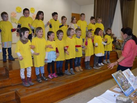 Z OTROKI KUHAJMO ZDRAVO 10