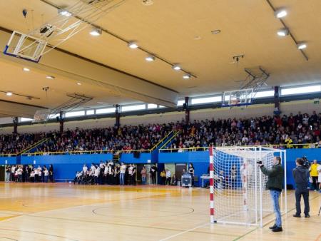 ŽIVIMO ŽIVLJENJE Z NASMEŠKOM 4