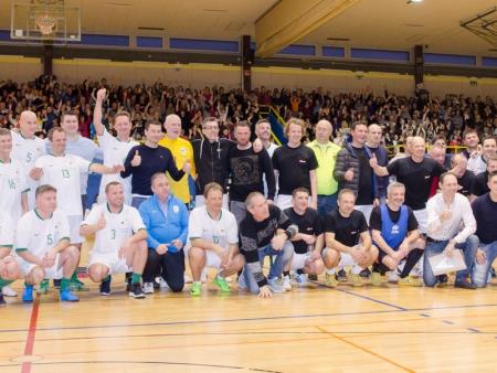 ŽIVIMO ŽIVLJENJE Z NASMEŠKOM 63