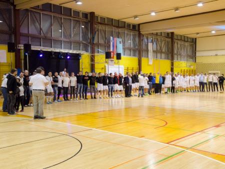 ŽIVIMO ŽIVLJENJE Z NASMEŠKOM 78