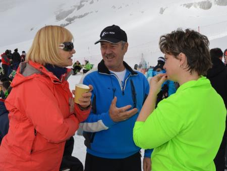 IZJEMNA SNEŽNA VESELICA NA SMUČIŠČU KANIN 24