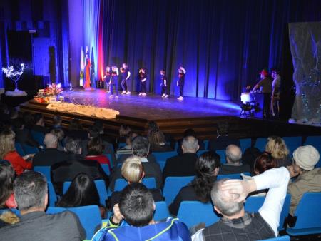 ŽUPANOV NOVOLETNI SPREJEM 13