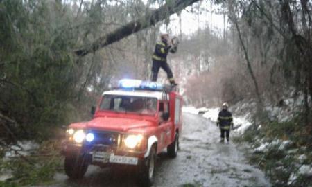 ZADNJE NEURJE POVZROČILO VELIKO TEŽAV 2