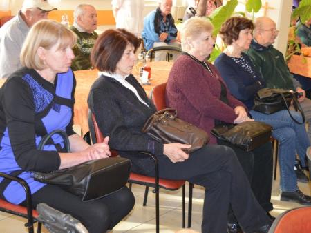 OBISK STANOVALCEV DOMOV UPOKOJENCEV 6