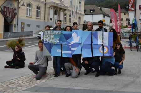 MEDNARODNA KAMPANJA SLEEP FOR PEACE 7