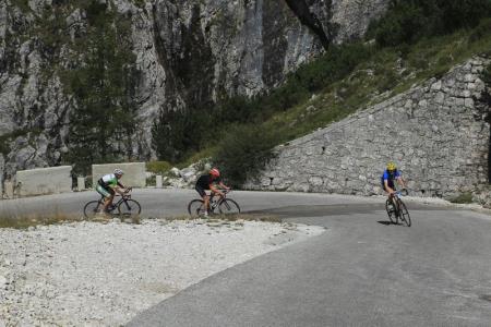 KOLESARSKI VZPON NA MANGART 2