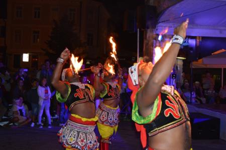 ČILE, BENIN IN ŠRILANKA OČARALI OBČINSTVO 27