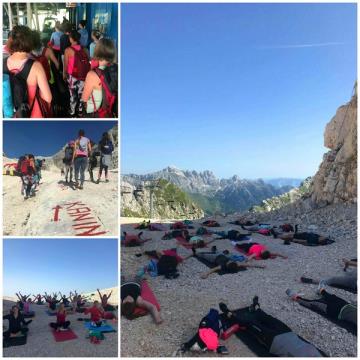 IZJEMNA JOGA NAD 2200 METRI NAD MORJEM 5