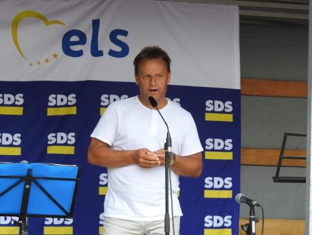 SREČANJE OBČINSKIH IN MESTNIH ODBOROV SDS 9