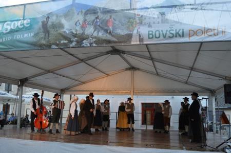 FESTIVAL FOLKLORNIH SKUPIN 7