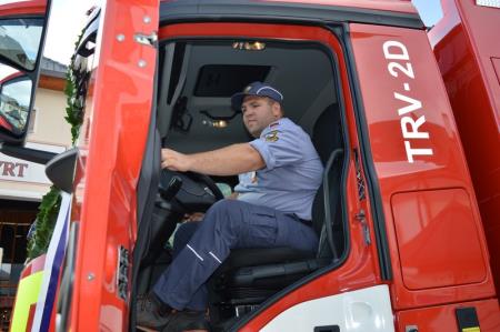 PREVZEM GASILSKEGA VOZILA 18