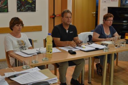 ZAKLJUČENA 20. REDNA SEJA OBČINSKEGA SVETA OBČINE BOVEC 3