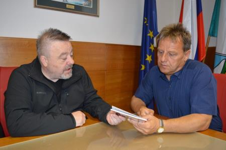 PESNIŠKA ZBIRKA SONTIA ZA ŽUPANA 1