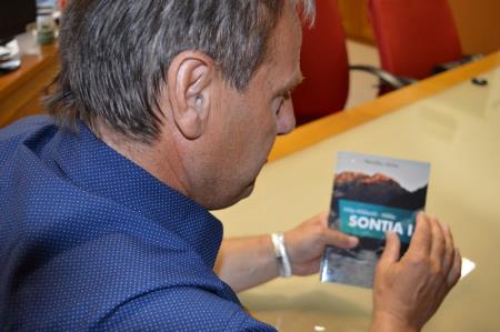 PESNIŠKA ZBIRKA SONTIA ZA ŽUPANA 4