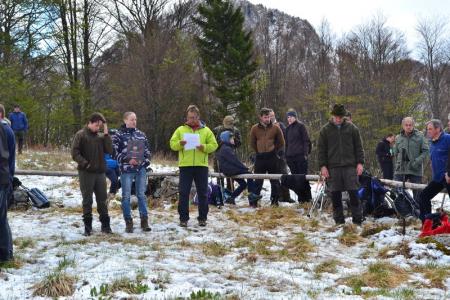 POLAGANJE VENCEV PADLIM PARTIZANOM NA PLANINI GOLOBAR 1