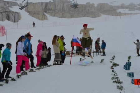 EMAVS PONOVNO NA KANINU 45