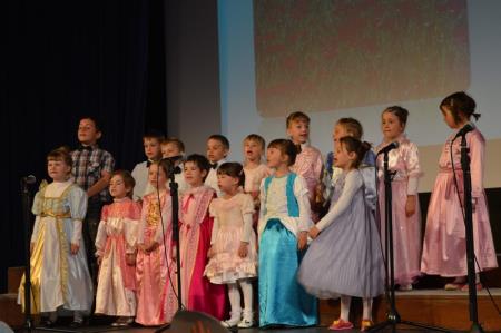 8.FESTIVAL OTROŠKIH PESMI IN PLESOV 78