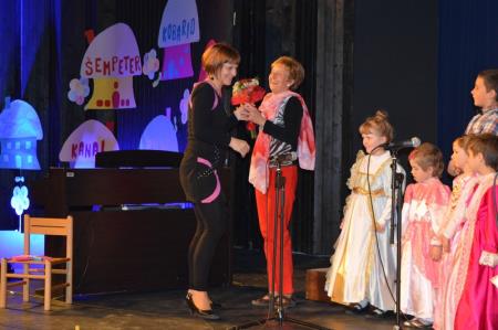 8.FESTIVAL OTROŠKIH PESMI IN PLESOV 86