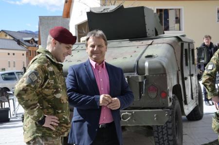 PREDSTAVITEV VOJAŠKEGA POKLICA 16