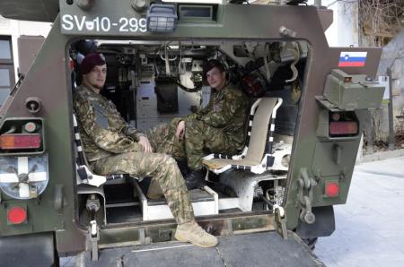 PREDSTAVITEV VOJAŠKEGA POKLICA 19