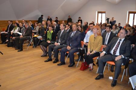 POSVET POTENCIALI IN IZZIVI TURIZMA V DOLINI SOČE 5