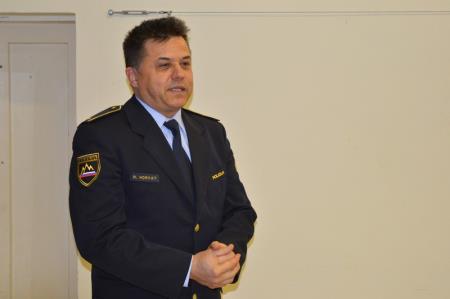 OBČNI ZBOR PGD LOG POD MANGARTOM 13