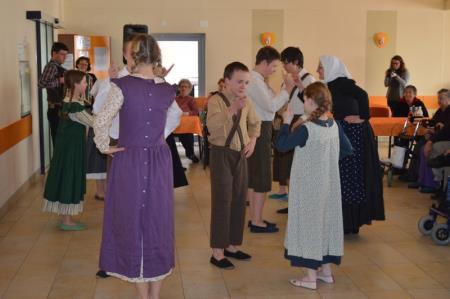 OBISK STANOVALCEV DOMOV UPOKOJENCEV 15