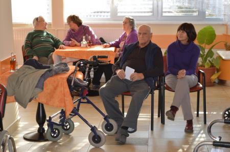 OBISK STANOVALCEV DOMOV UPOKOJENCEV 17