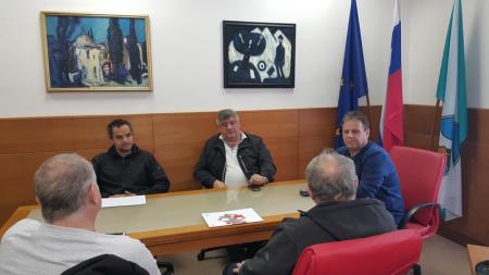 SKORNIŠEK AKTIVNO V SESTAVO EKIPE 2