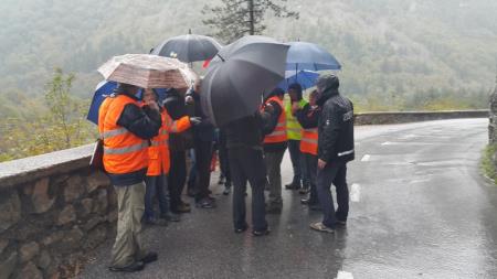 OBETA SE UREDITEV CESTNEGA ODSEKA KLUŽE 3