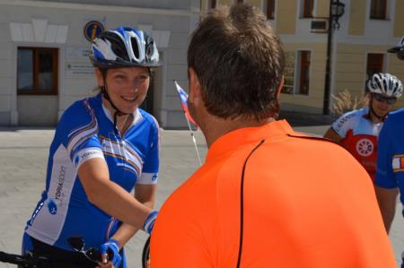 KOLESARIM, DA POMAGAM TUDI V BOVCU 6