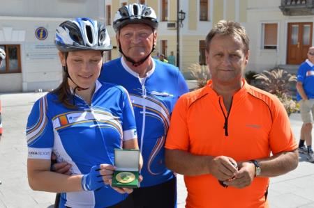 KOLESARIM, DA POMAGAM TUDI V BOVCU 12